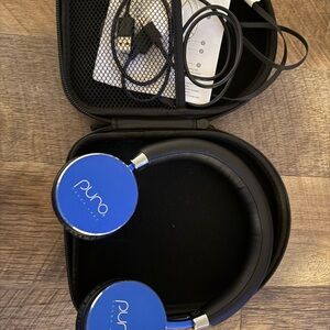 AMAZING PURO SOUND LIMITING KID OVER-EAR HEADPHONES